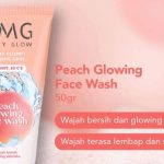 Cek Ingredients OMG Peach Glowing Facial Wash