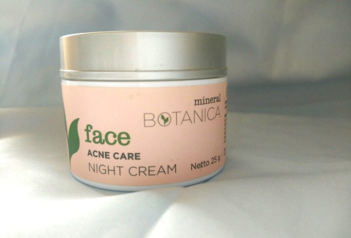 Cek Ingredients Mineral Botanica Face Acne Care Night Cream