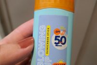 Cek Ingredients Somethinc Sunscreen Stick SPF 50 PA++++ terbaru