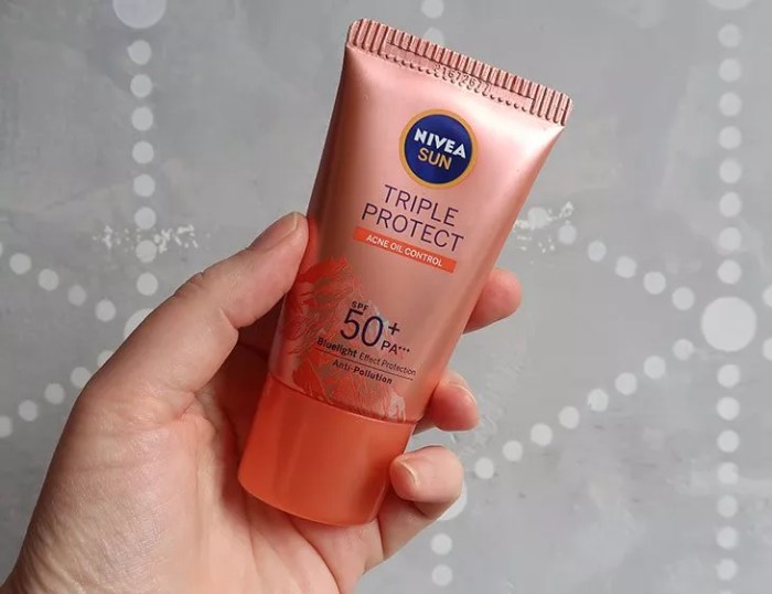 Cek Ingredients Nivea Sun Triple Protect Acne Oil Control SPF 50 PA++++