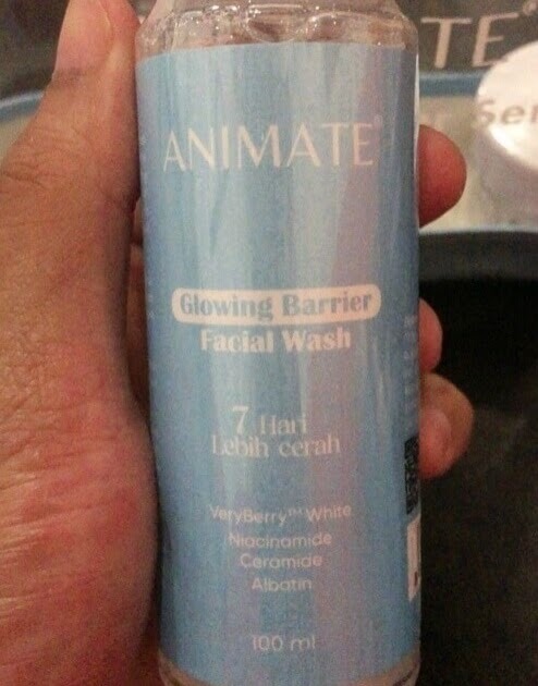 Animate Glowing Barrier Facial Wash