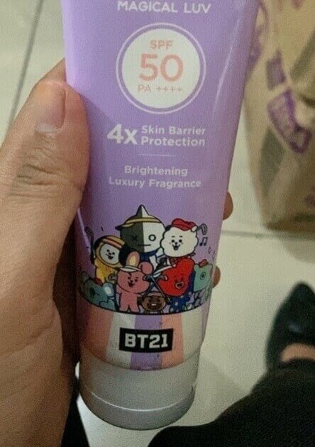 Azarine BT21 Body Guard Moisturizer Sunscreen Serum SPF 50 PA++++ (Ungu)