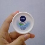 Cek Ingredient Nivea Soft Moisturizer