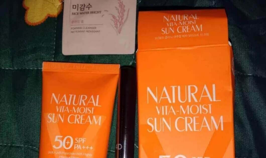 Cek Ingredients 3W Clinic Natural Vita Moist Suncream SPF 50+ PA+++