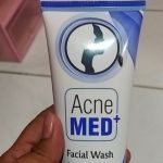 Cek Ingredients AcneMed Facial Wash For Oily Skin