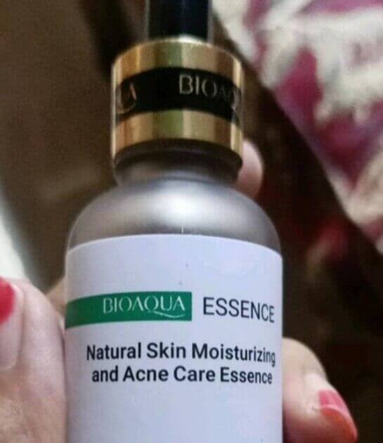 Cek Ingredients Bioaqua Natural Skin Moisturizing and Acne Care Essence