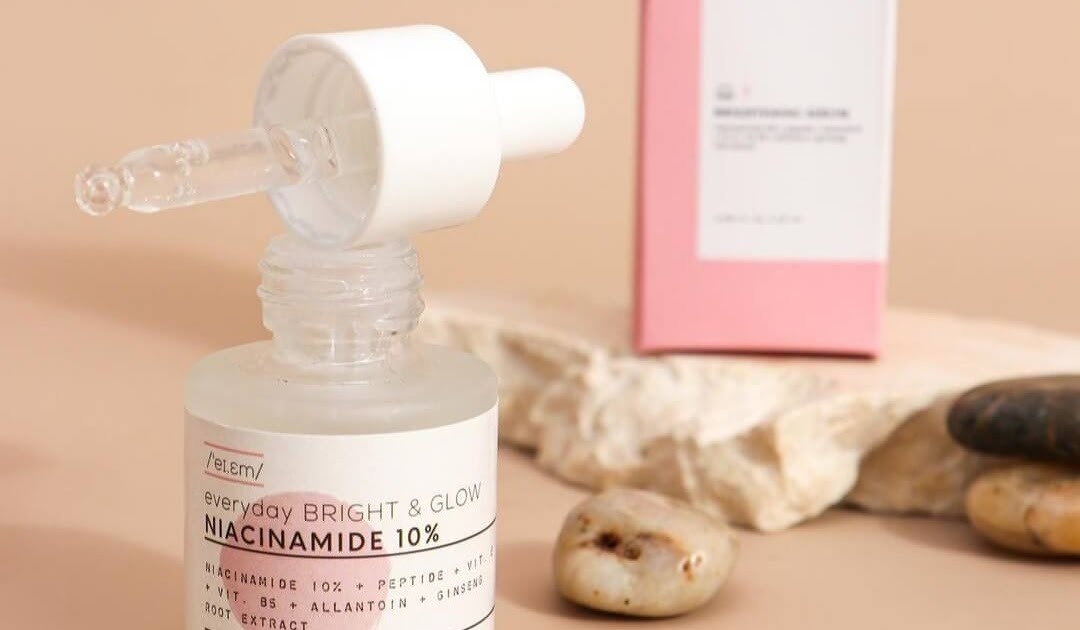 Cek Ingredients Eiem Beauty 10% Niacinamide Serum