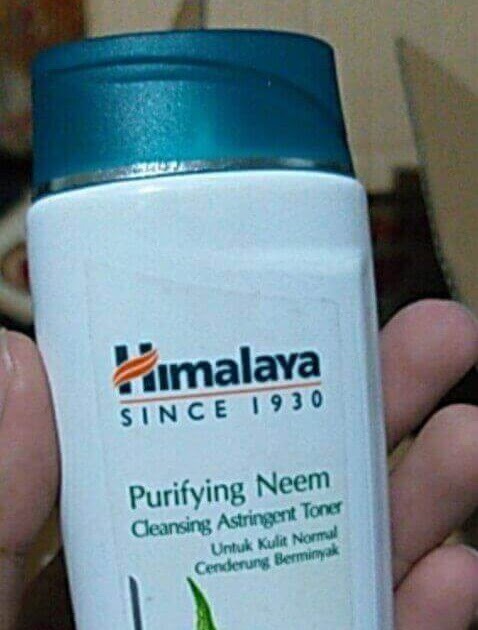 Cek Ingredients Himalaya Herbal Purifying Neem Cleansing Astringent Toner