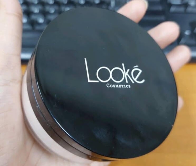 Cek Ingredients Looke Holy Smooth & Blur Loose Powder