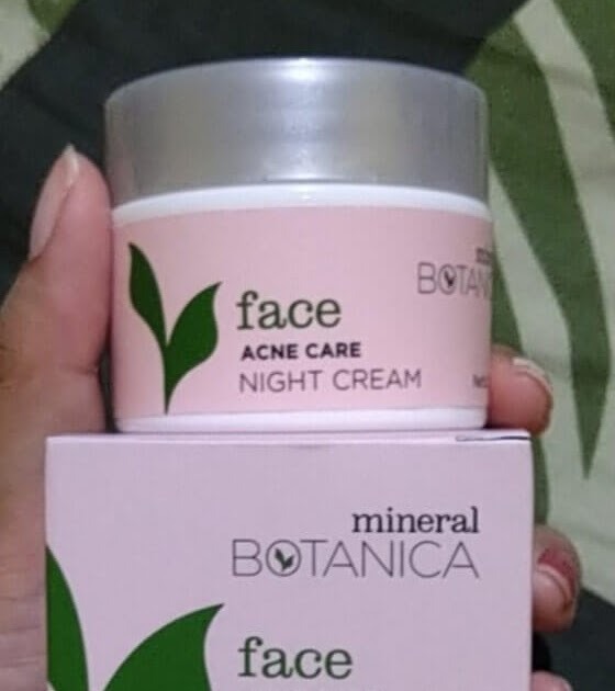 Cek Ingredients Mineral Botanica Face Acne Care Night Cream
