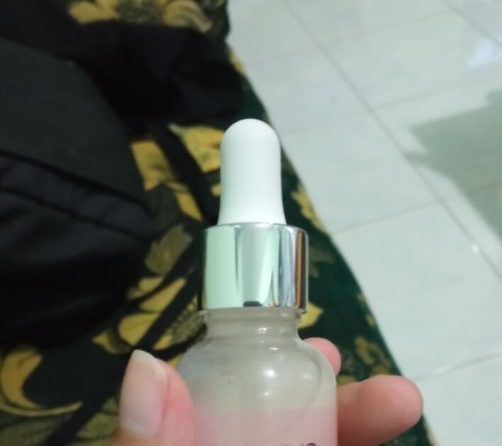Cek Ingredients Pond's Bright Beauty Triple Glow Serum