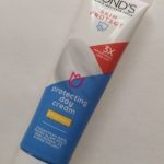 Cek Ingredients Pond's Protecting Day Cream SPF 30 PA+++