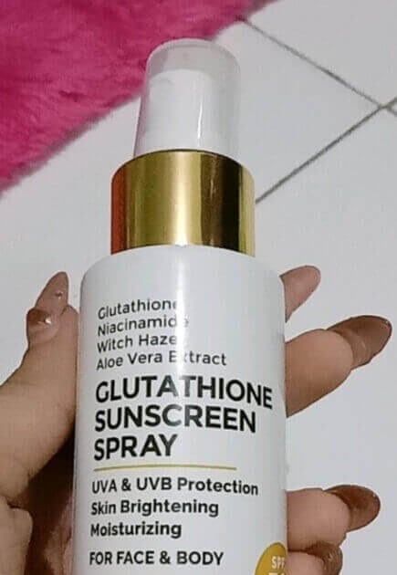 Cek Ingredients Real White SPF 50 PA+++ Glutathione Sunscreen Spray