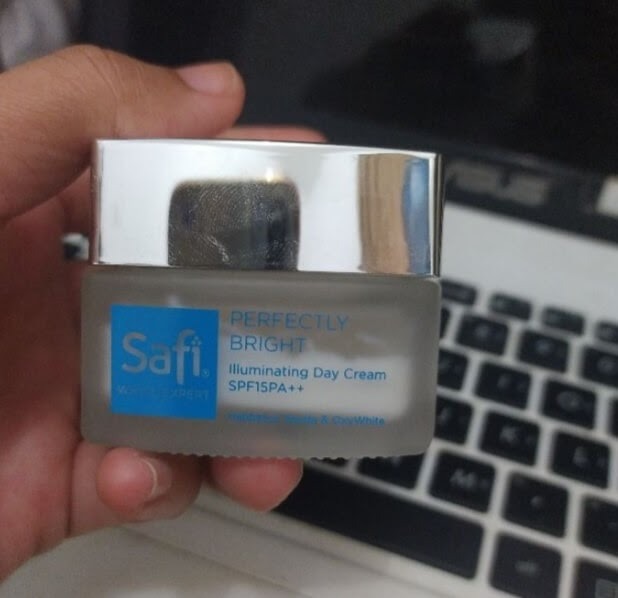 Cek Ingredients Safi White Expert Illuminating Day Cream SPF 15 PA++