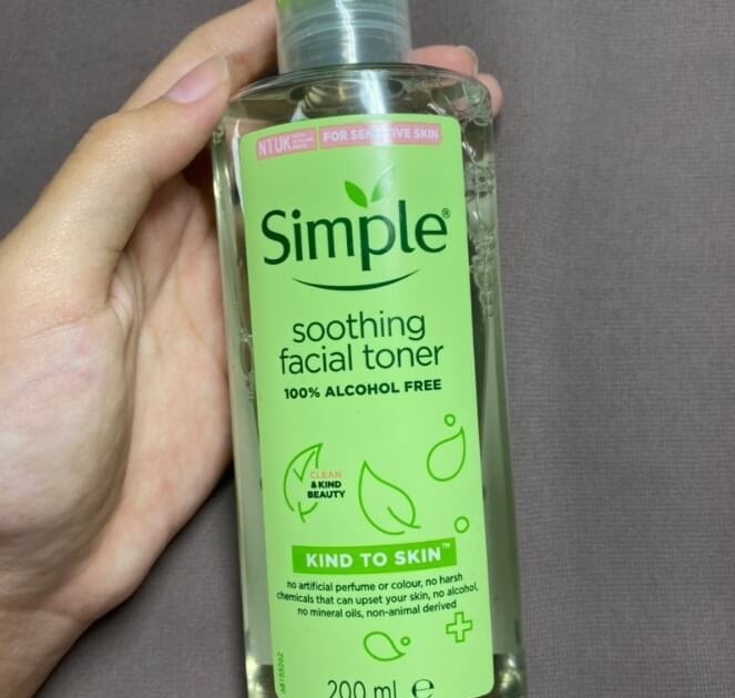Cek Ingredients Simple Skin Soothing Facial Toner