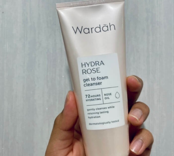 Cek Ingredients Wardah Hydra Rose Gel to Foam Cleanser