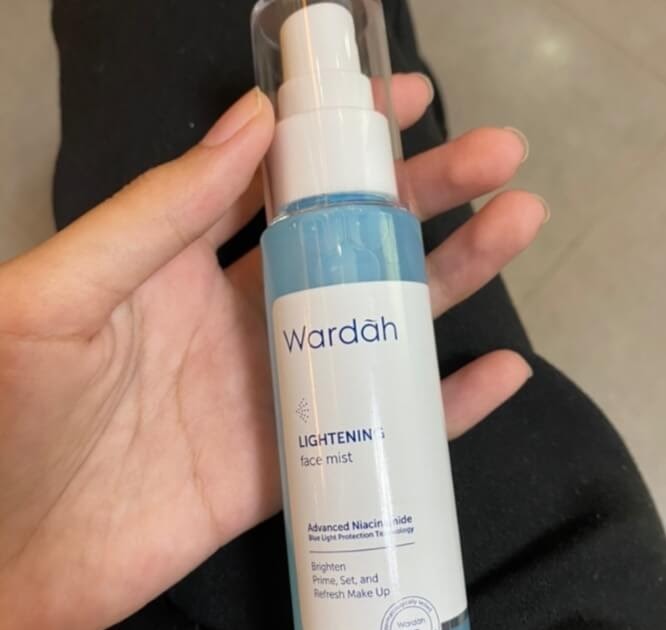 Cek Ingredients Wardah Lightening Face Mist