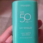 Cek Ingredients Wardah UV Shield Light Matte Sun Stick SPF 50 PA ++++