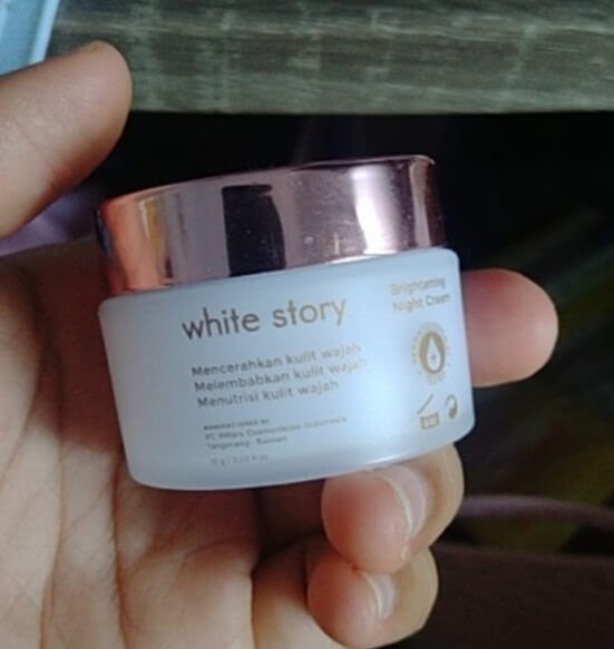 Cek Ingredients White Story Brightening Night Cream