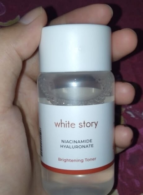 Cek Ingredients White Story Brightening Toner