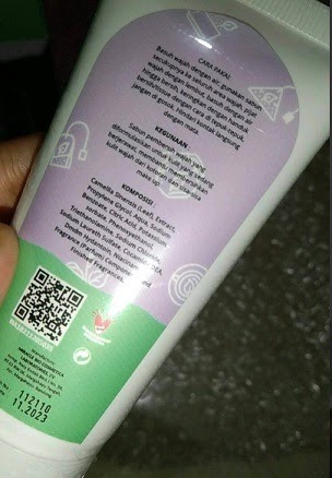 Cek Ingredients Yeppu-Yeppu By Kiyowo Acne Treatment Face Wash