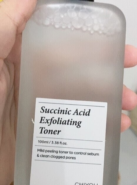 CHIYOU Succinic Acid Exfoliating Toner