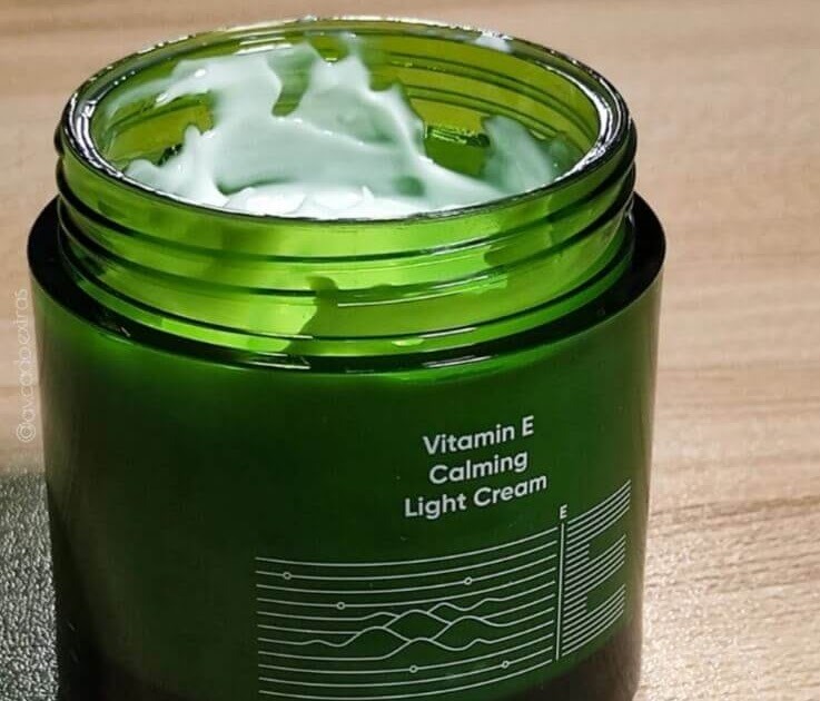 COMMONLABS Vitamin E Calming Light Cream