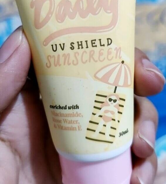 Daisy Organic Daily UV Shield SunscreenSPF 50+ PA++++