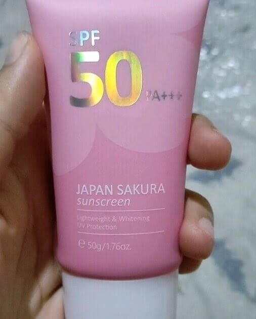 Laikou Japan Sakura Sunscreen SPF 50 PA+++