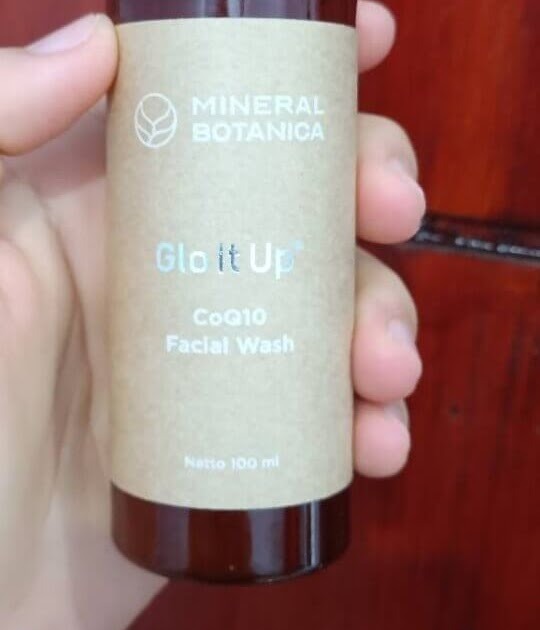 Mineral Botanica Glo It Up Facial Wash