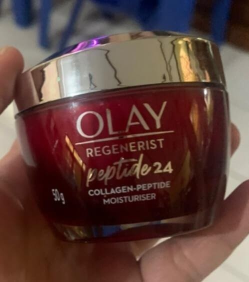 Olay Regenerist Collagen Peptide 24 Moisturizer
