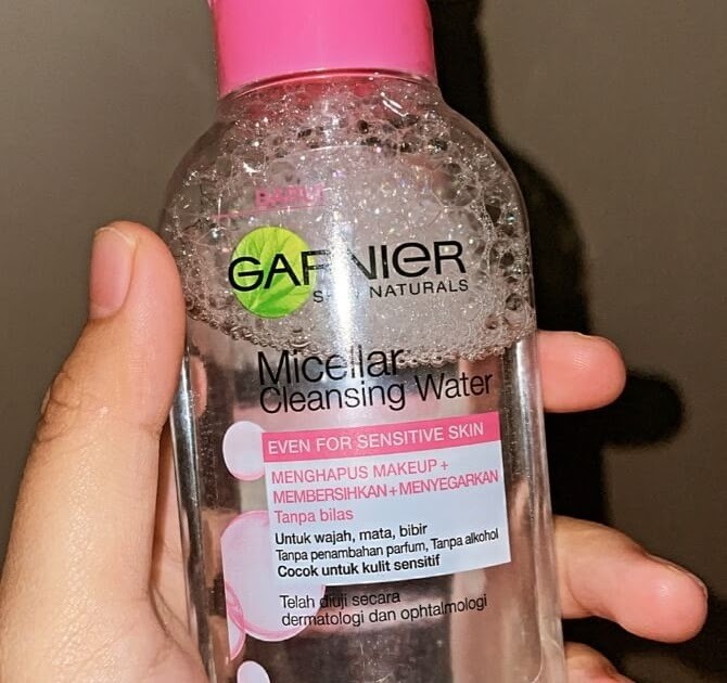 Perbedaan Ingredients Garnier Micellar Water Pink dan Biru
