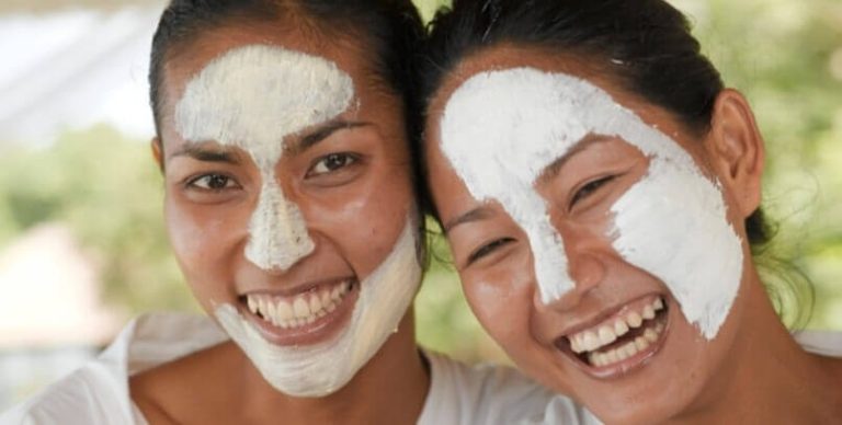 Rekomendasi Clay Mask untuk Acne Prone