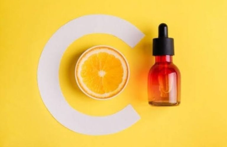 Rekomendasi Serum Vitamin C Murah Meriah