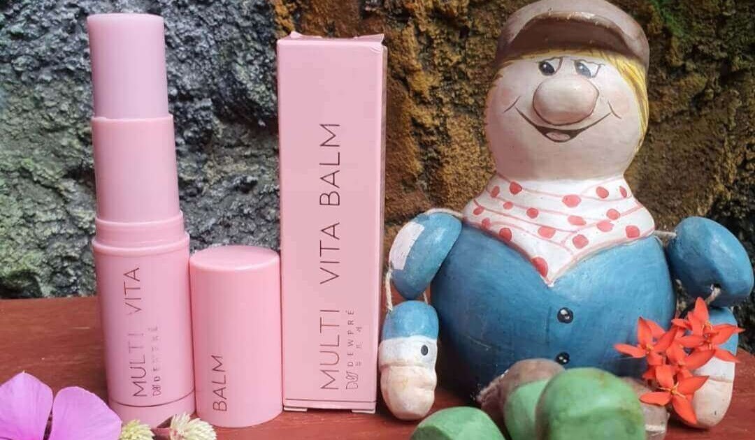 Review Jujur Dewpre Multi Vita Balm: Moisturizer Stick Lokal Pertama!