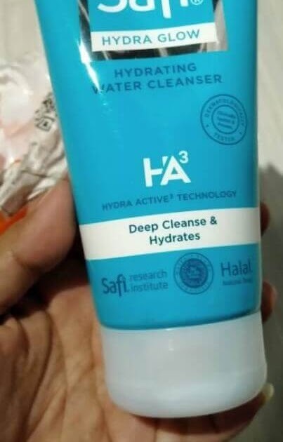 Safi Hydra Glow Hydrating Facial Cleanser