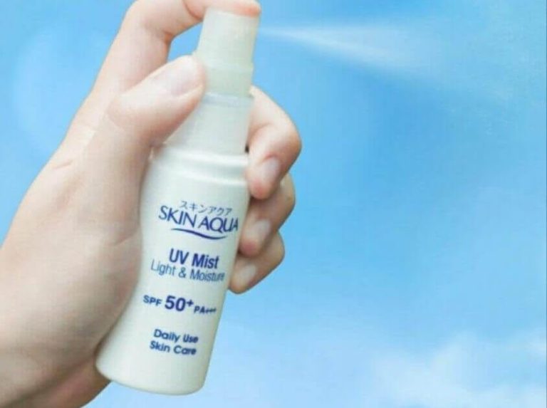 Skin Aqua UV Mist Light & Moisture SPF 50+ PA+++