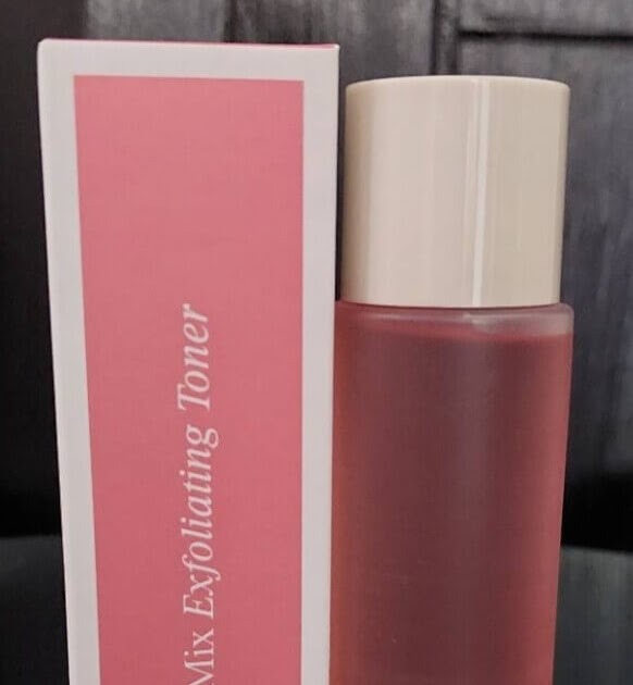 The Aubree Acid Mix Exfolliating Toner