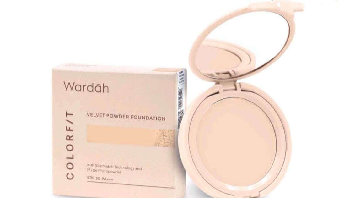 Wardah Colorfit Velvet Powder Foundation