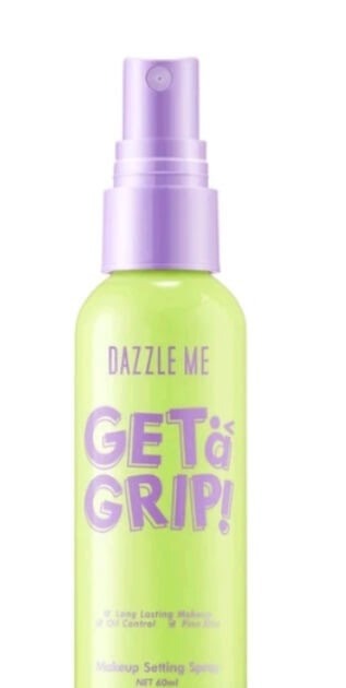 Cek ingredients Dazzle Me Get A Grid Make Up Setting Spray