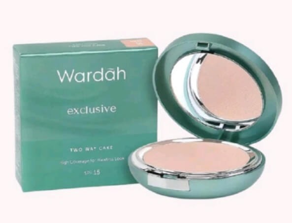 Cek Ingredients Wardah Exclusive Two Way Cake