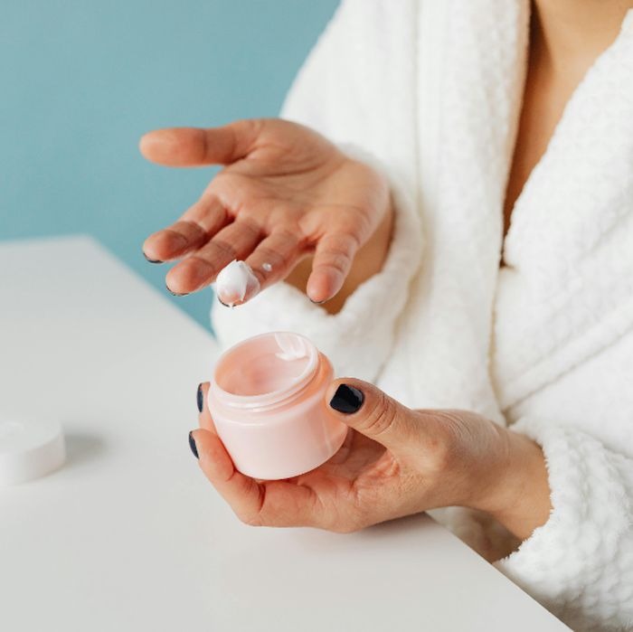 5 Tips Memakai Moisturizer untuk Kulit Berminyak/ Foto: pexels.com/www.kaboompics.com