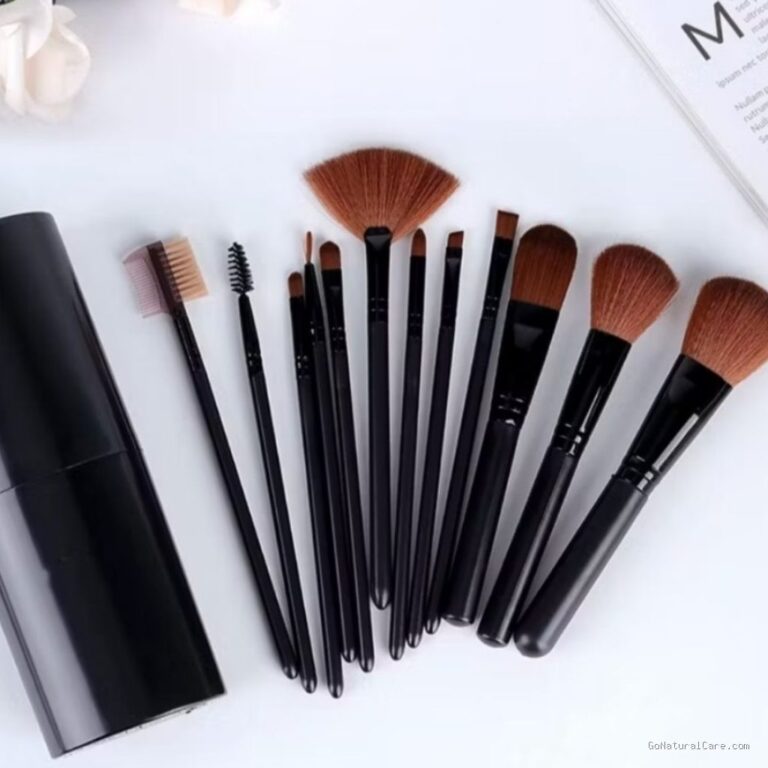 Photo by shopee.co.id - Panduan Memilih Kuas Makeup Set untuk Pemula Sesuai Fungsinya