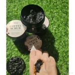 Photo by shopee.com.my - Cara Mencerahkan Mata Kaki Hitam dengan Scrub Kopi Alami