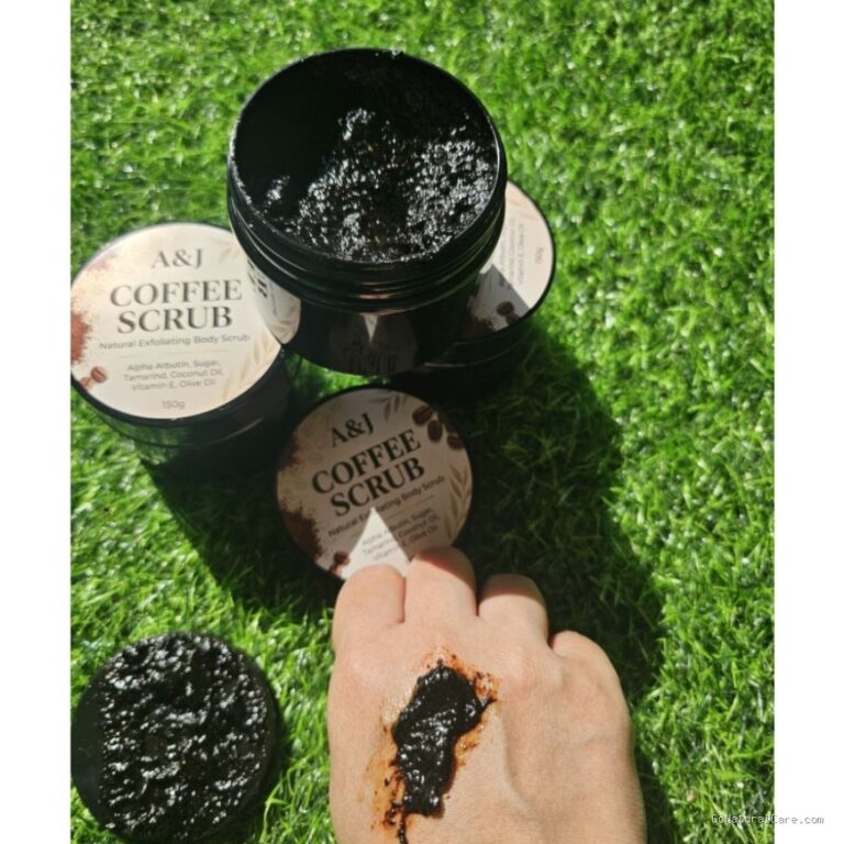 Photo by shopee.com.my - Cara Mencerahkan Mata Kaki Hitam dengan Scrub Kopi Alami