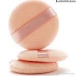 Photo by shopee.co.id - Panduan Mengaplikasikan Bedak Tabur dengan Powder Puff Beludru