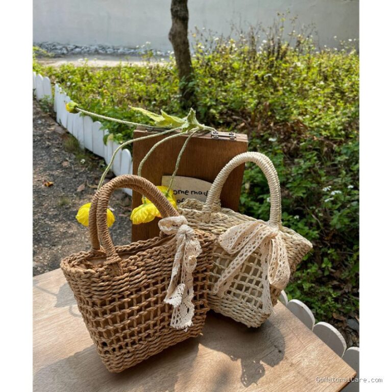 Photo by shopee.co.id - Rekomendasi Model Tas Anyaman yang Stylish untuk Liburan