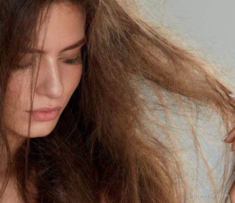 Efek Membilas Minyak Rambut Pakai Air Terlalu Panas Terhadap Batang Rambut