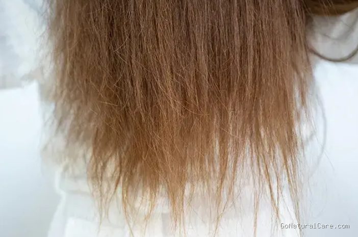Penyebab Rambut Rontok Patah Tengah Pasca Eksperimen Hair Mask Tanpa Takaran